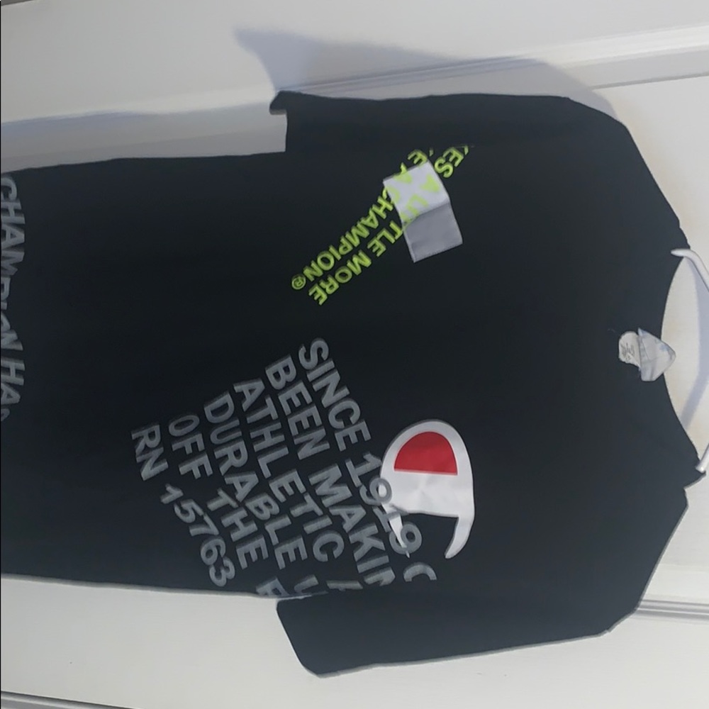 Champion t shirt